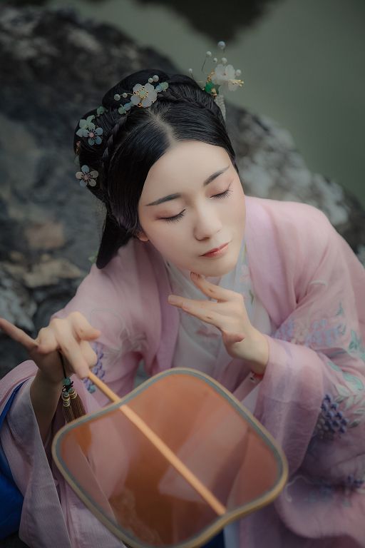不念过往不畏将来