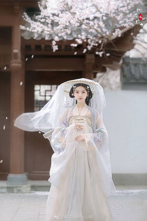 等来年,秋风起
